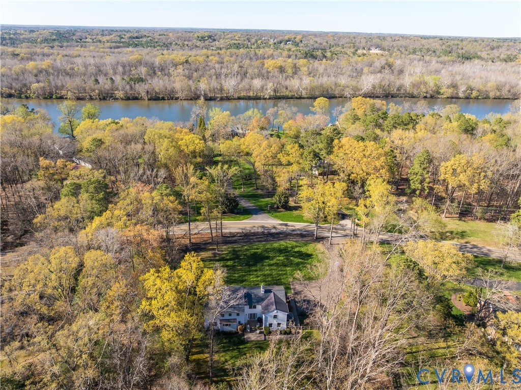 10451 Cherokee Rd