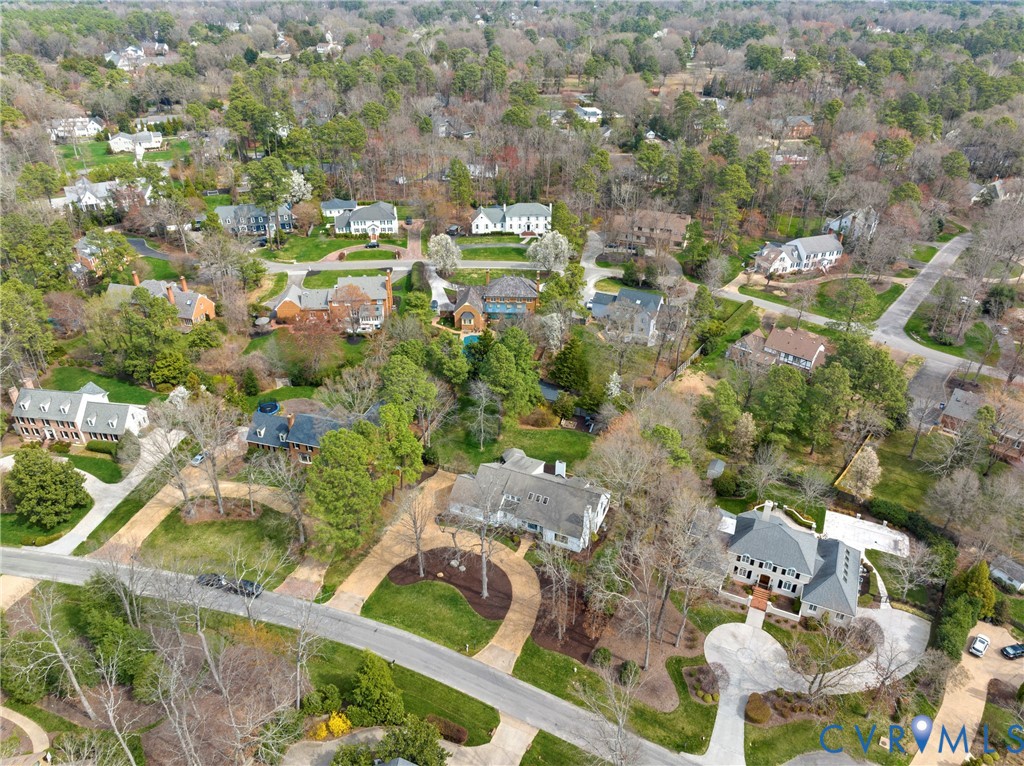 309 Cheswick Ln