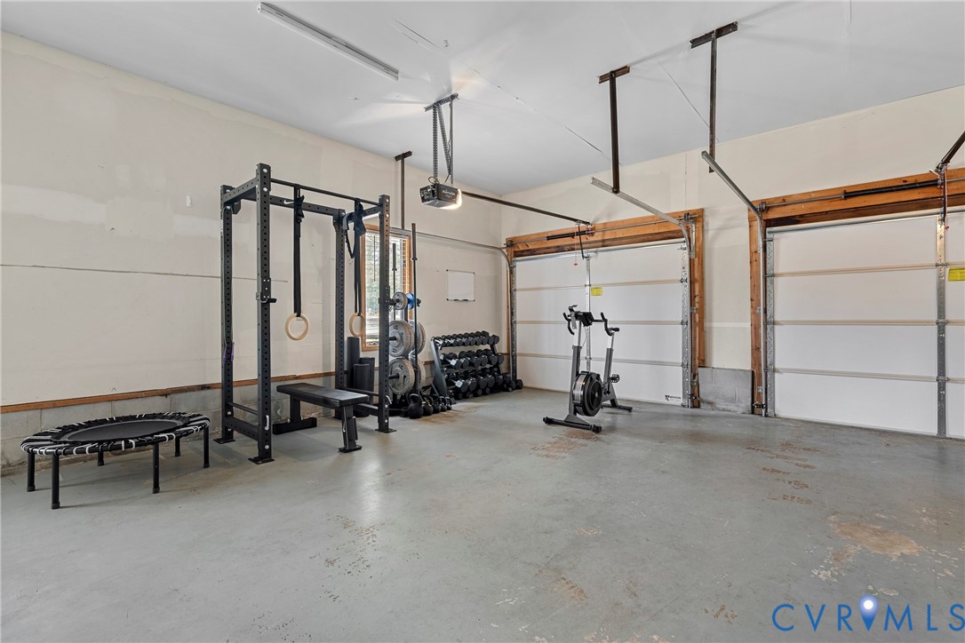 309 Cheswick Ln