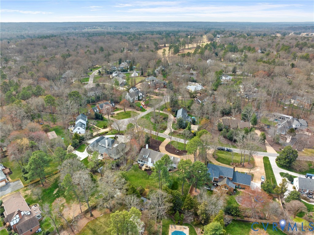 309 Cheswick Ln