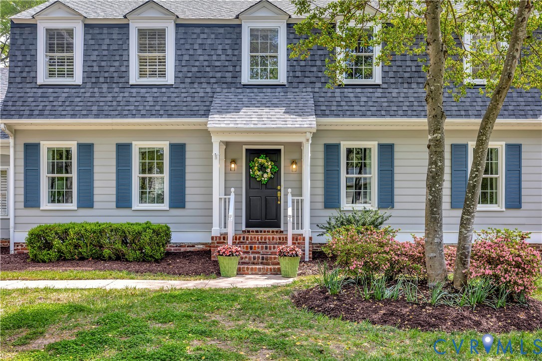 1605 Hearthglow Ln