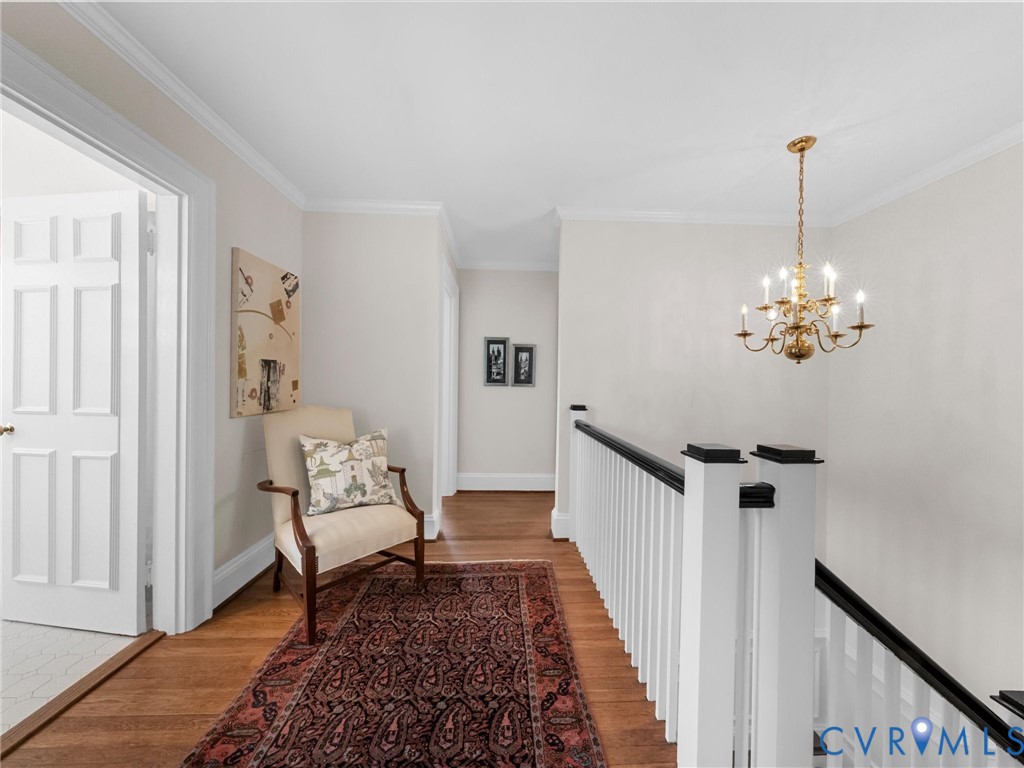 1 Kingsway Ct