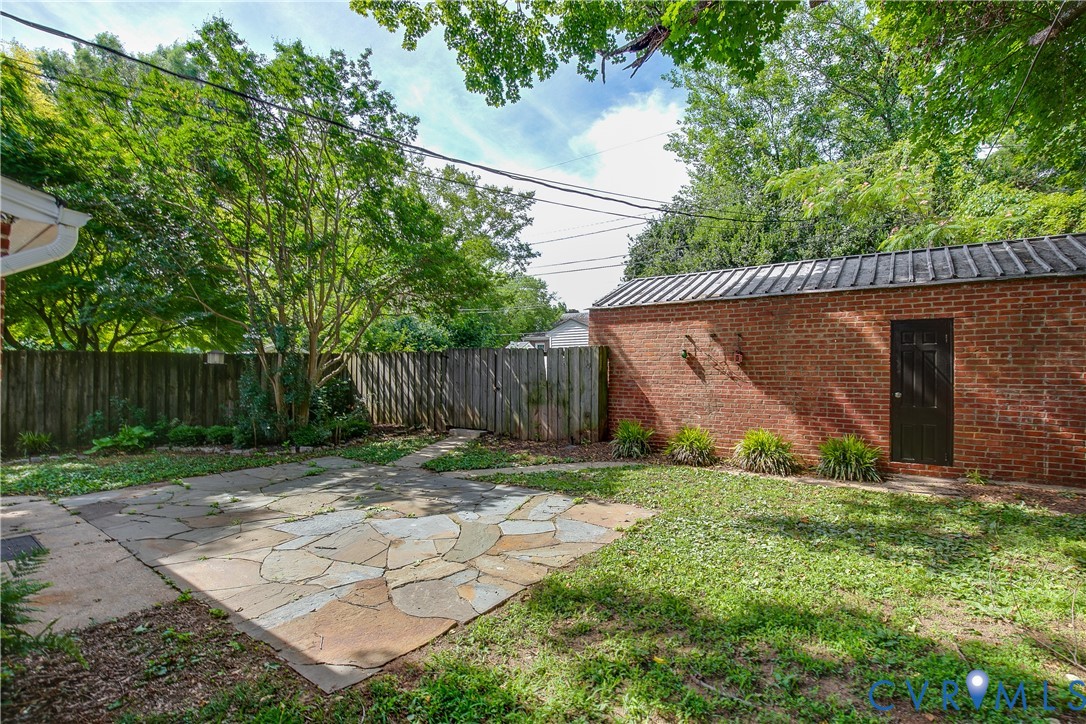 3205 Rueger St