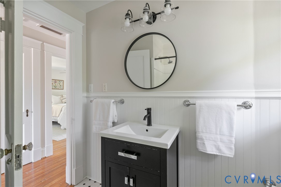 1408 Cedar Ln