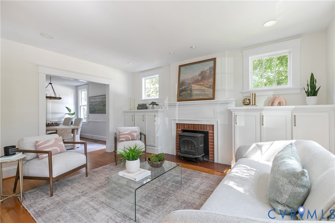 1408 Cedar Ln