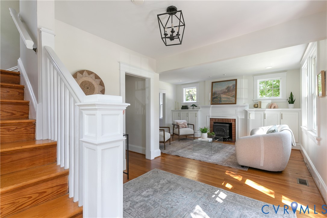 1408 Cedar Ln