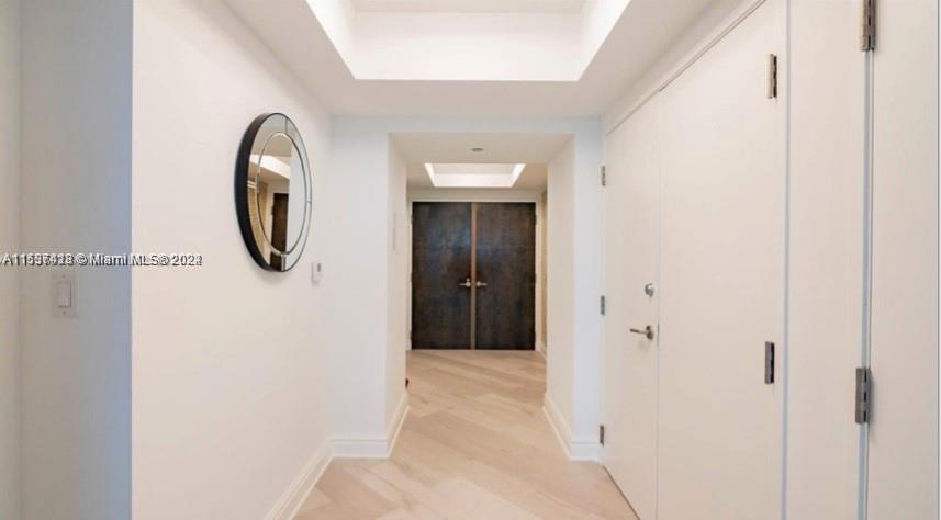 9401 Collins Ave # 1003