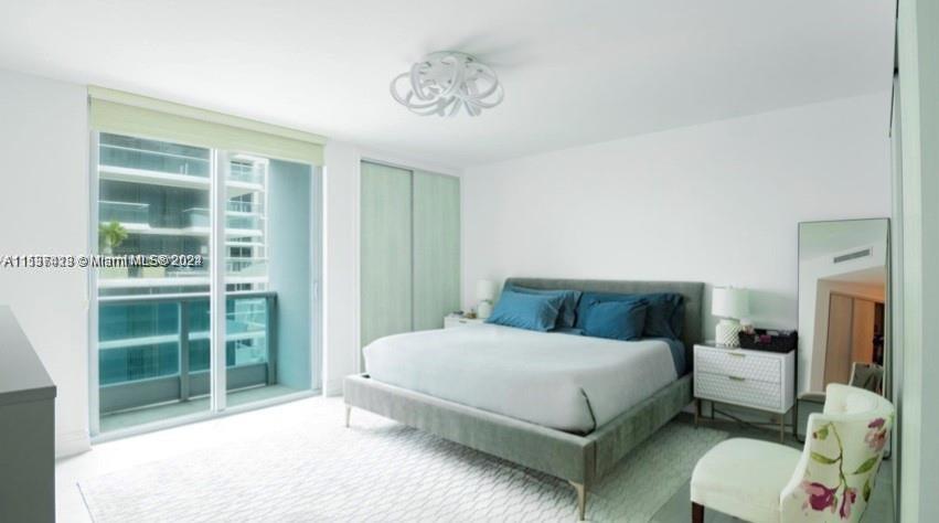 9401 Collins Ave # 1003