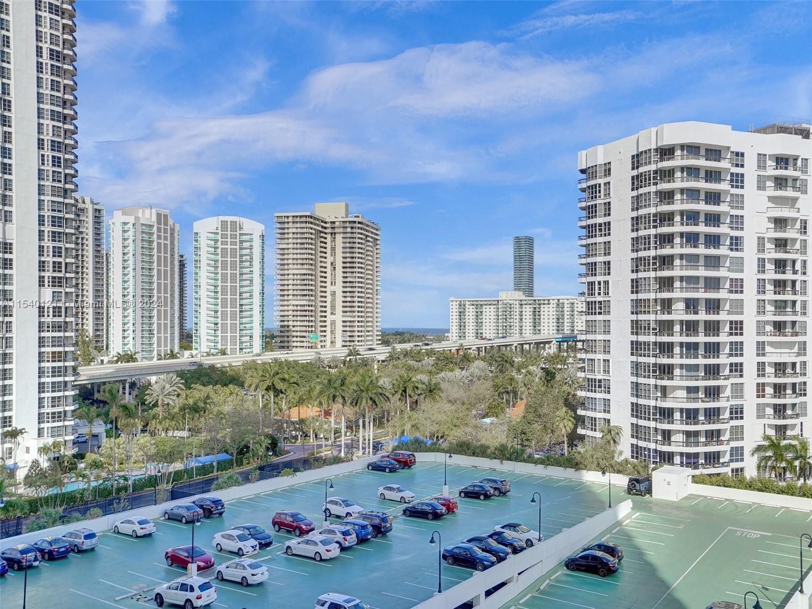 3530 Mystic Pointe Dr # 1014