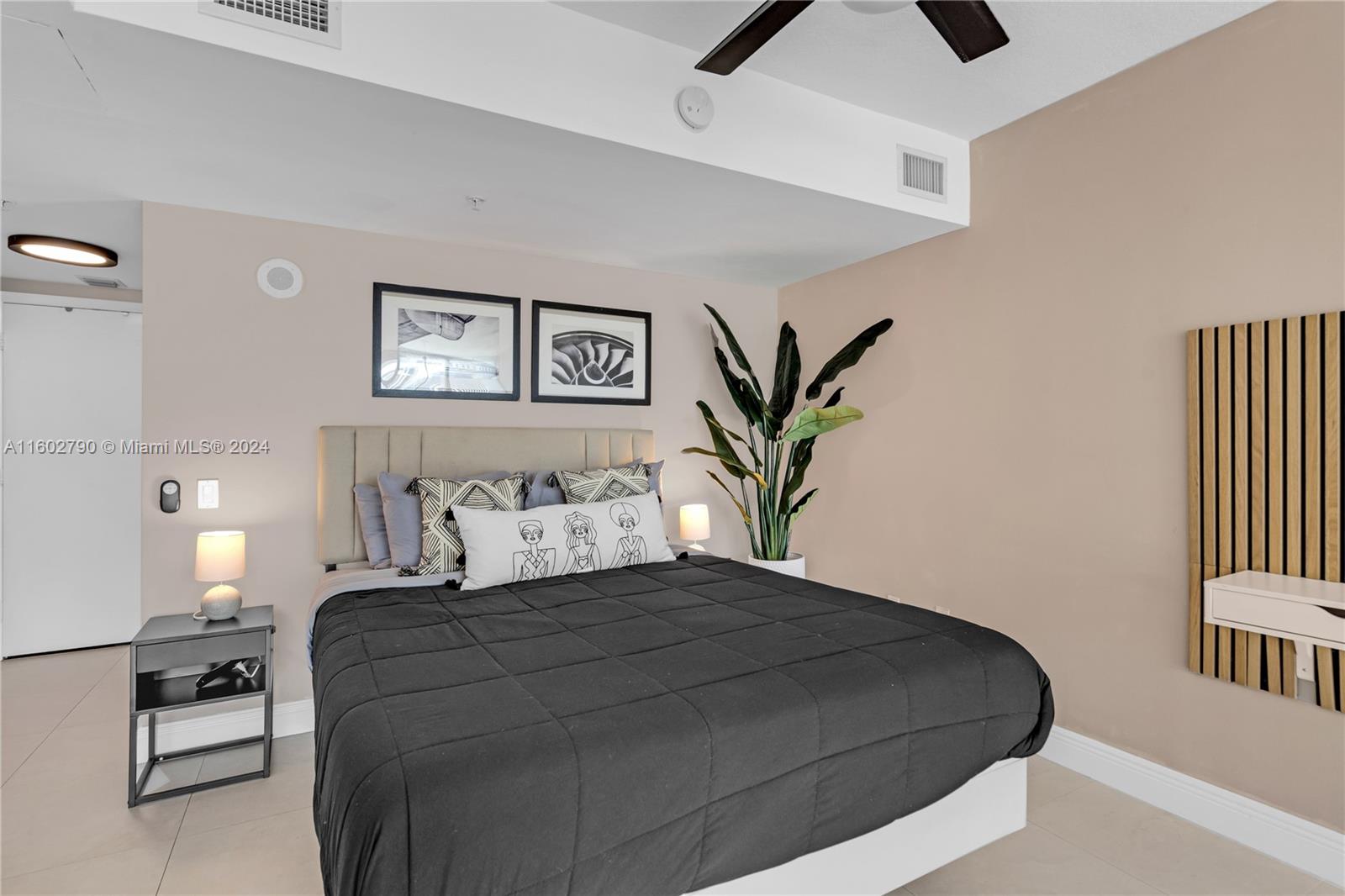 41 SE 5th St # 1703