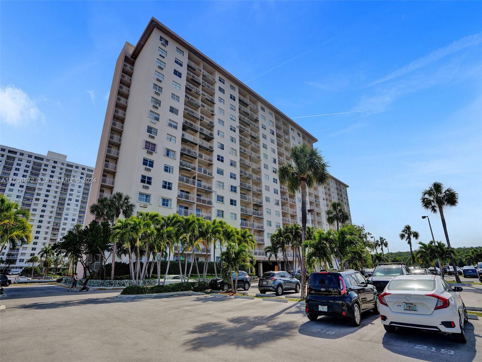 400 Kings Point Dr # 314