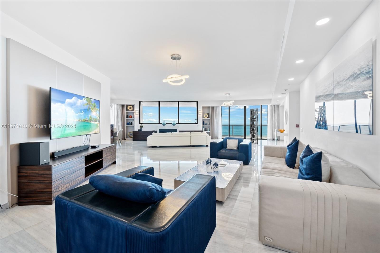 18555 Collins Ave # 2105