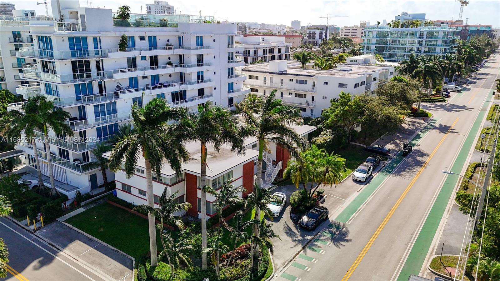 10081 W Bay Harbor Dr # 1