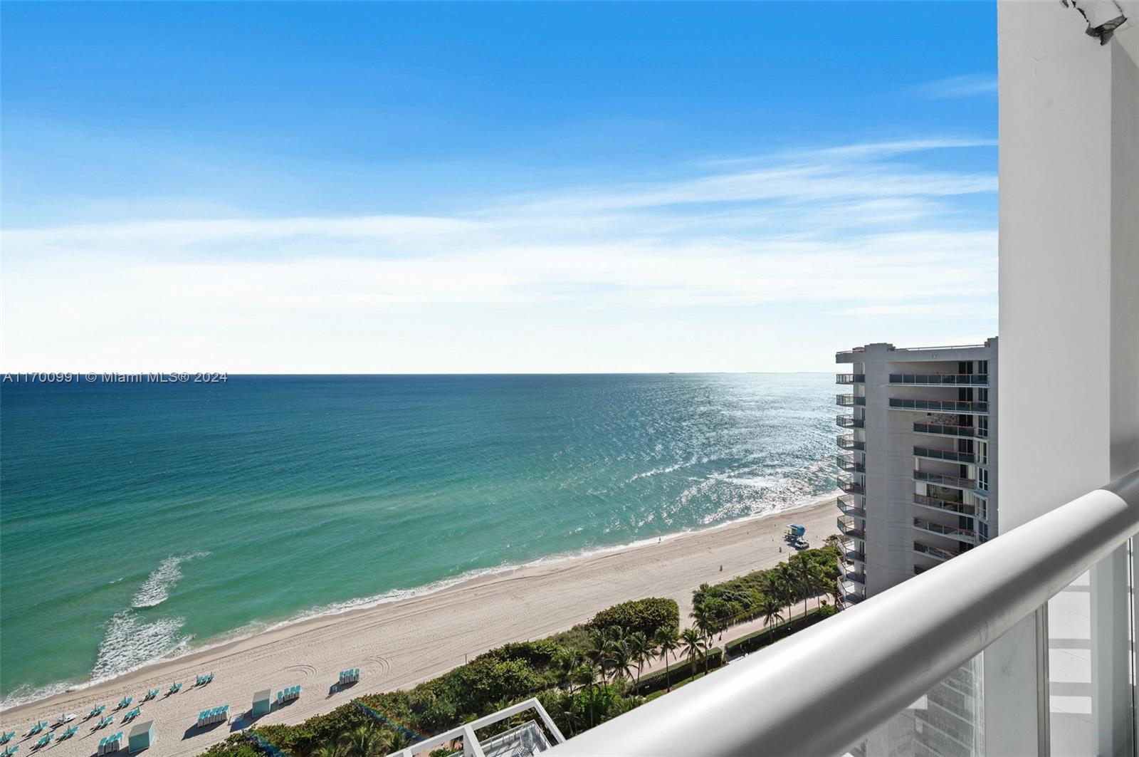 6799 Collins Ave Unit: CPH04
