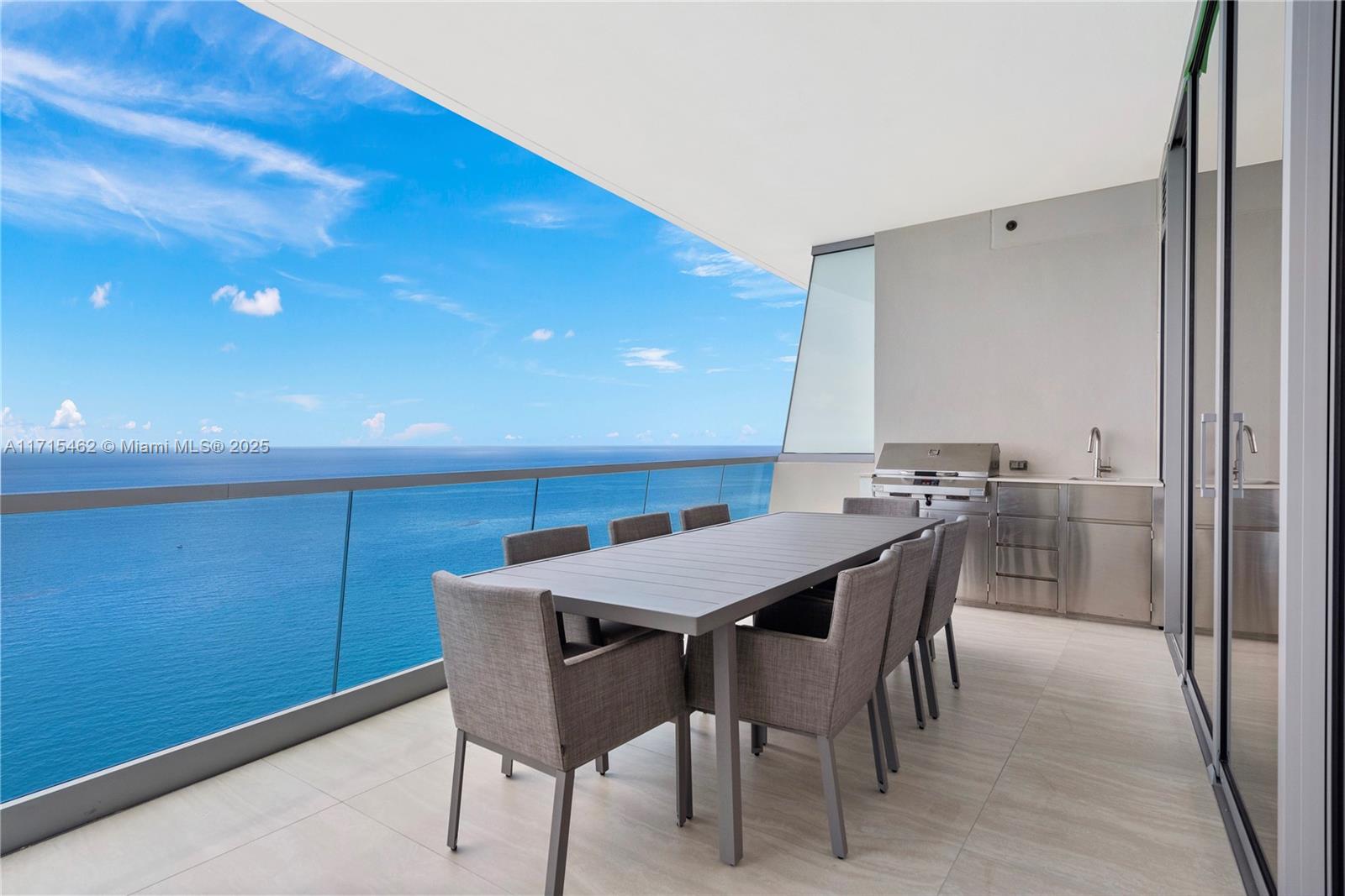18501 Collins Ave # 3503