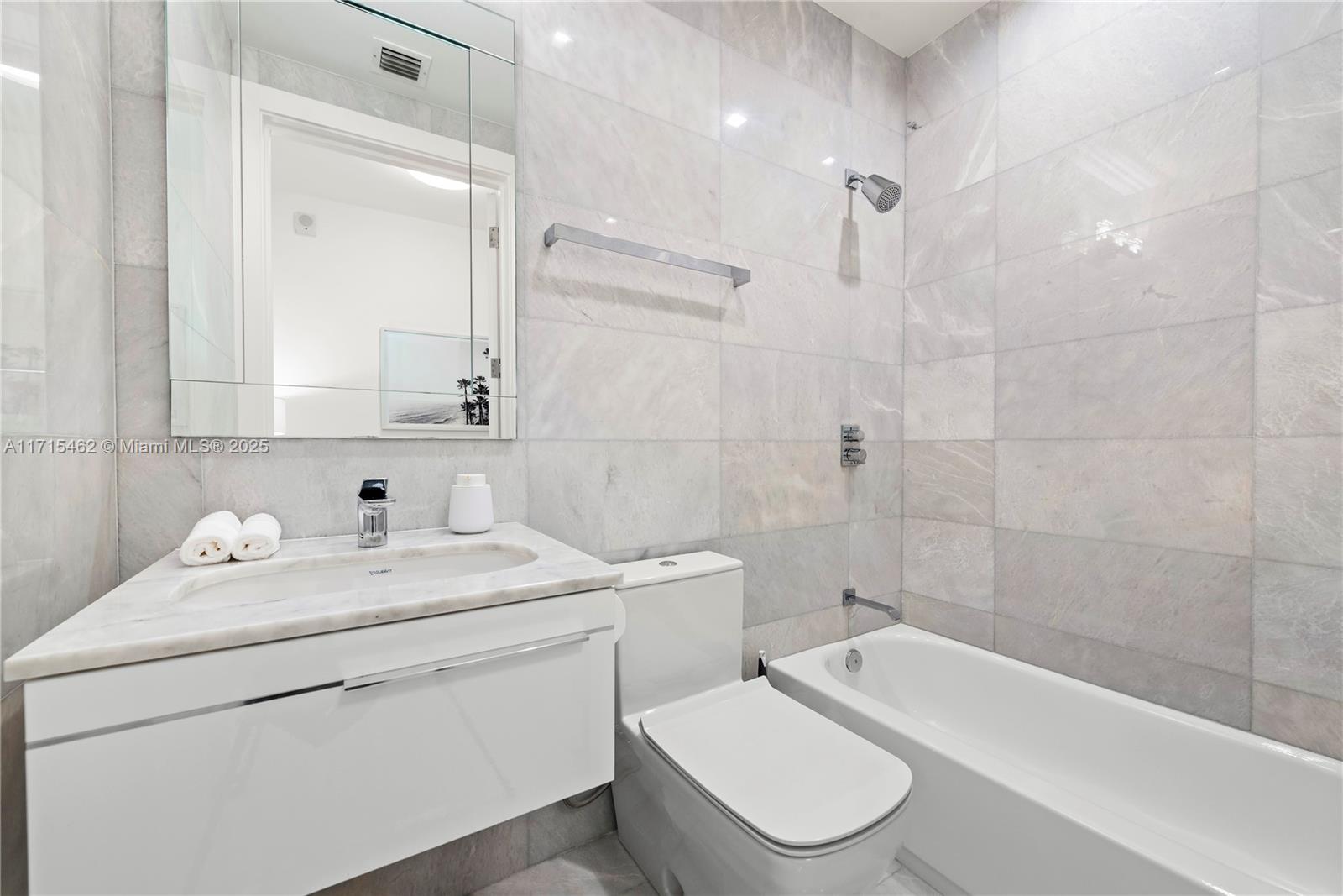 18501 Collins Ave # 3503