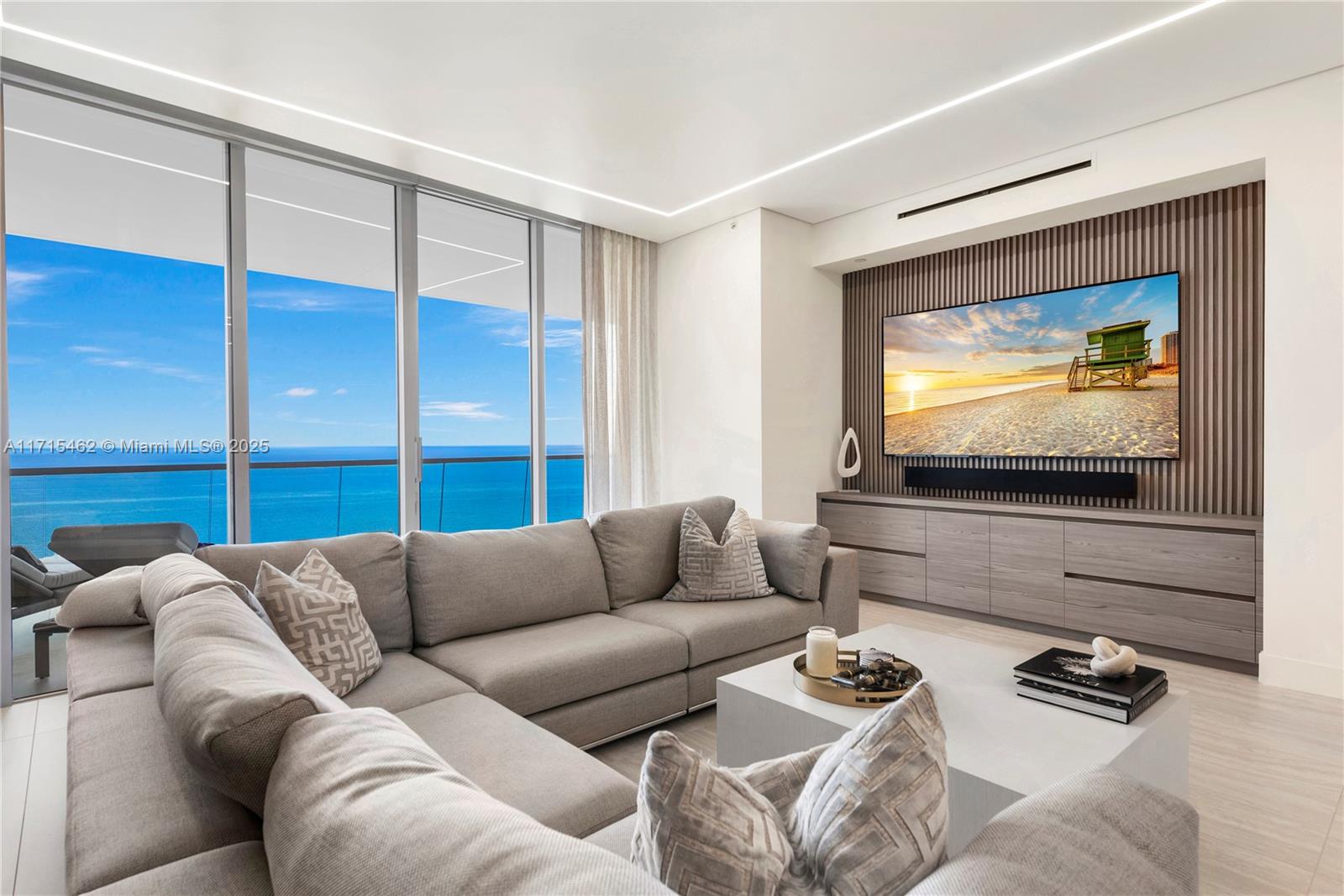 18501 Collins Ave # 3503