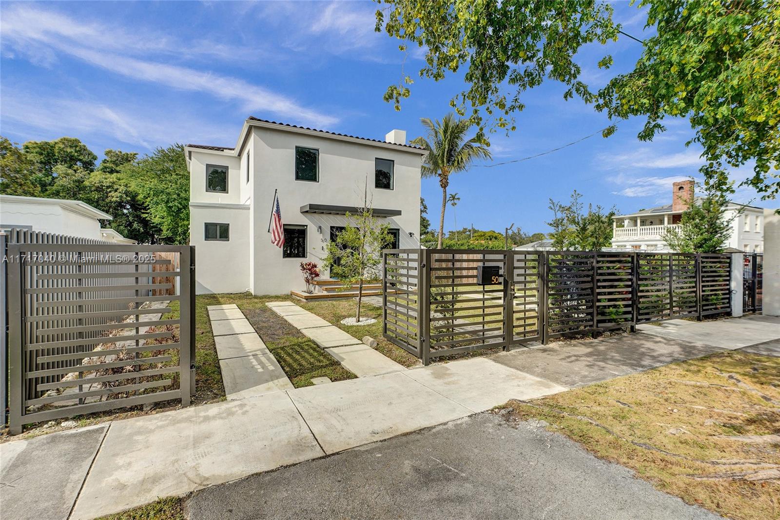50 NW 24th Ave