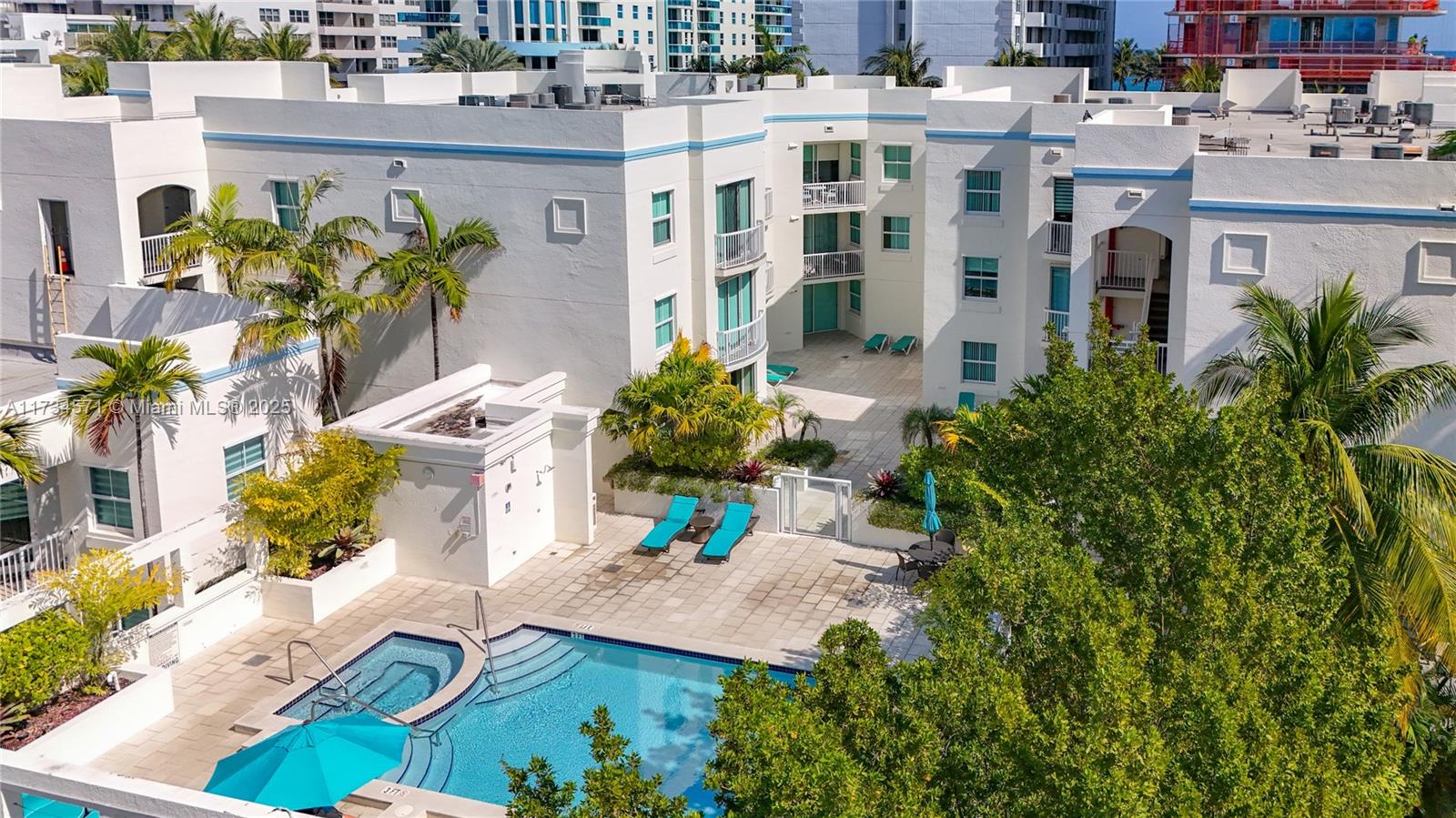 9172 Collins Ave # 414