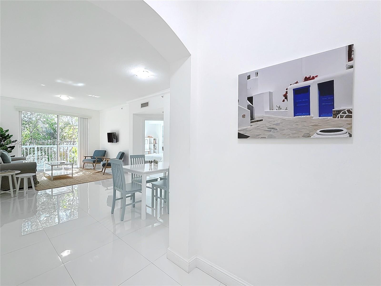 9172 Collins Ave # 414