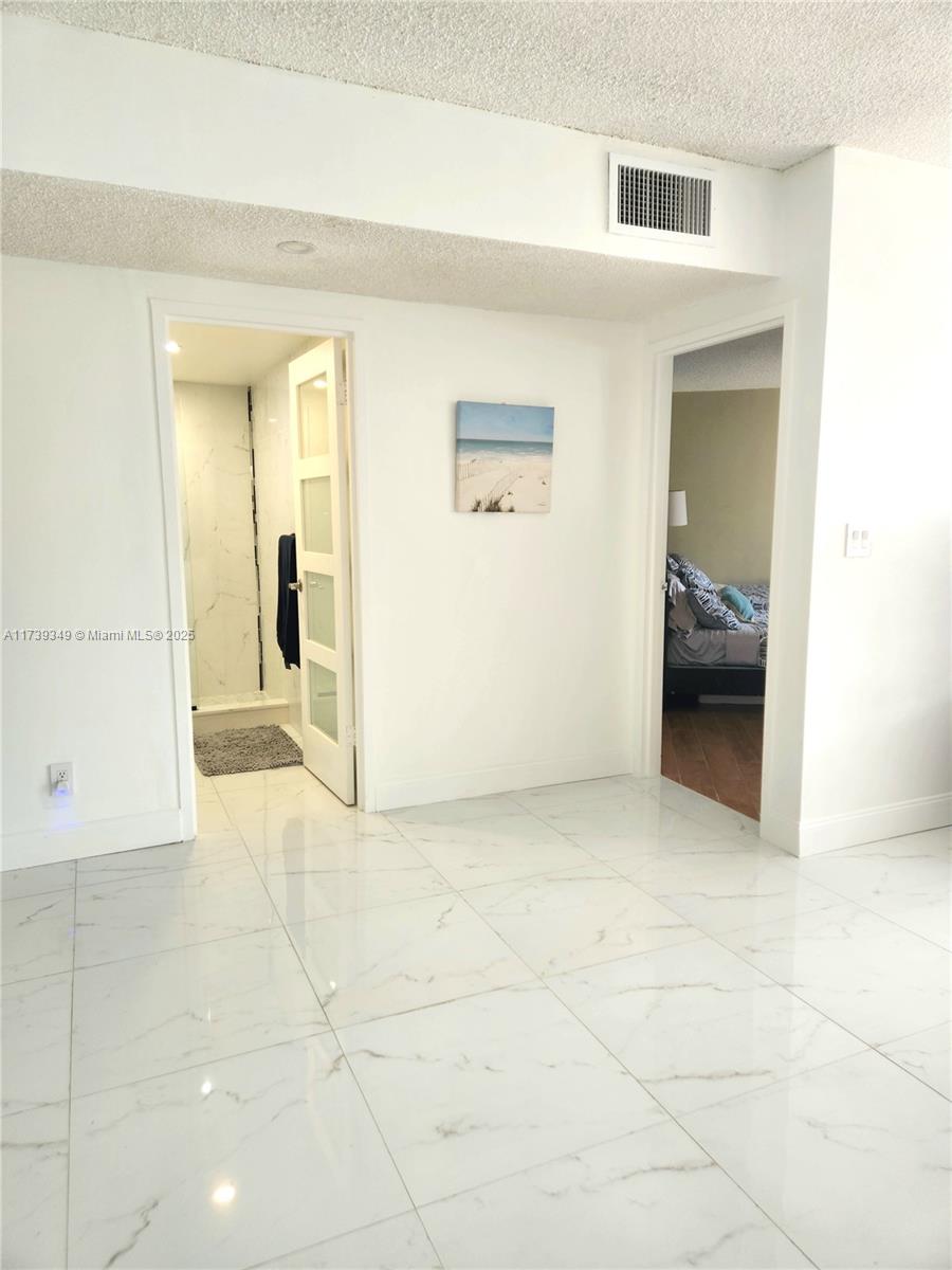 3725 S Ocean Dr # 1410