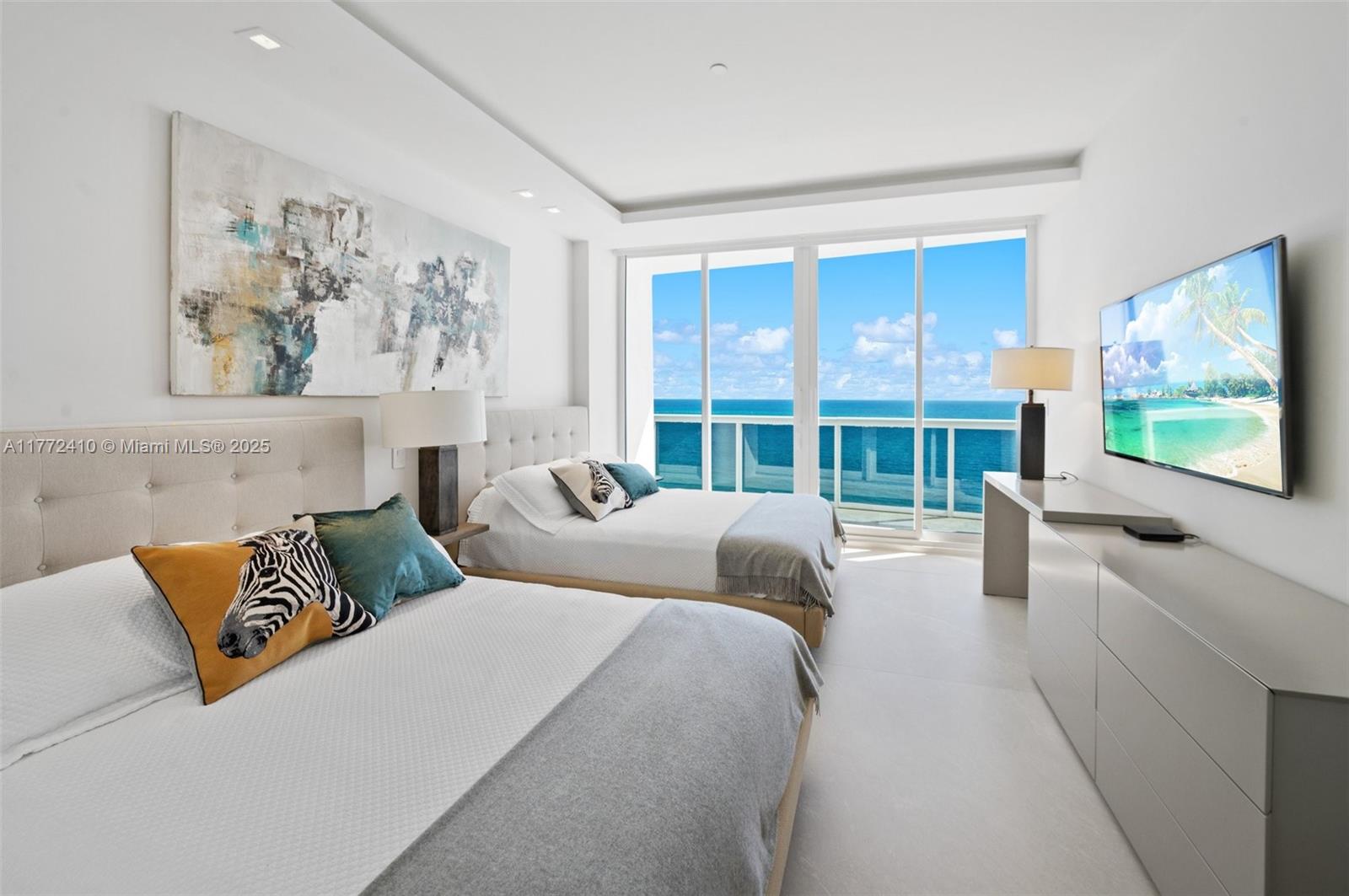 9601 Collins Ave # 1506