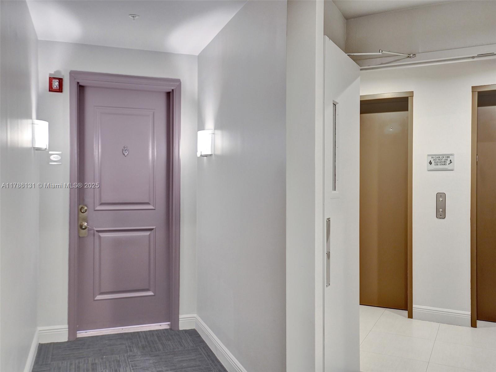 480 NE 30th St # 901