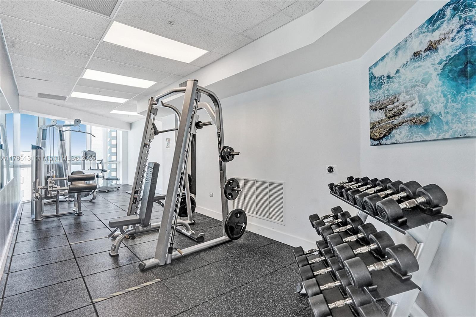 480 NE 30th St # 901