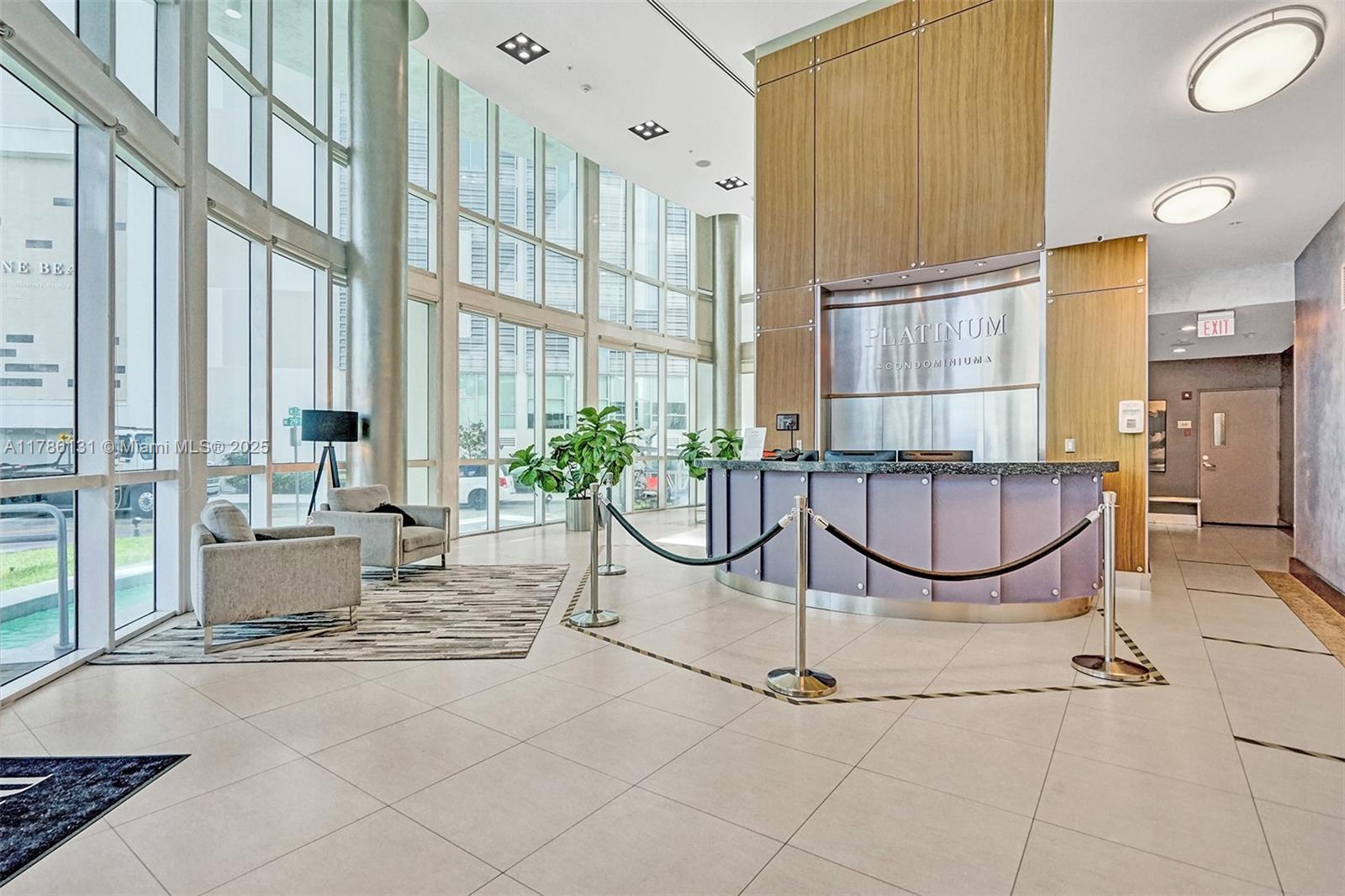 480 NE 30th St # 901