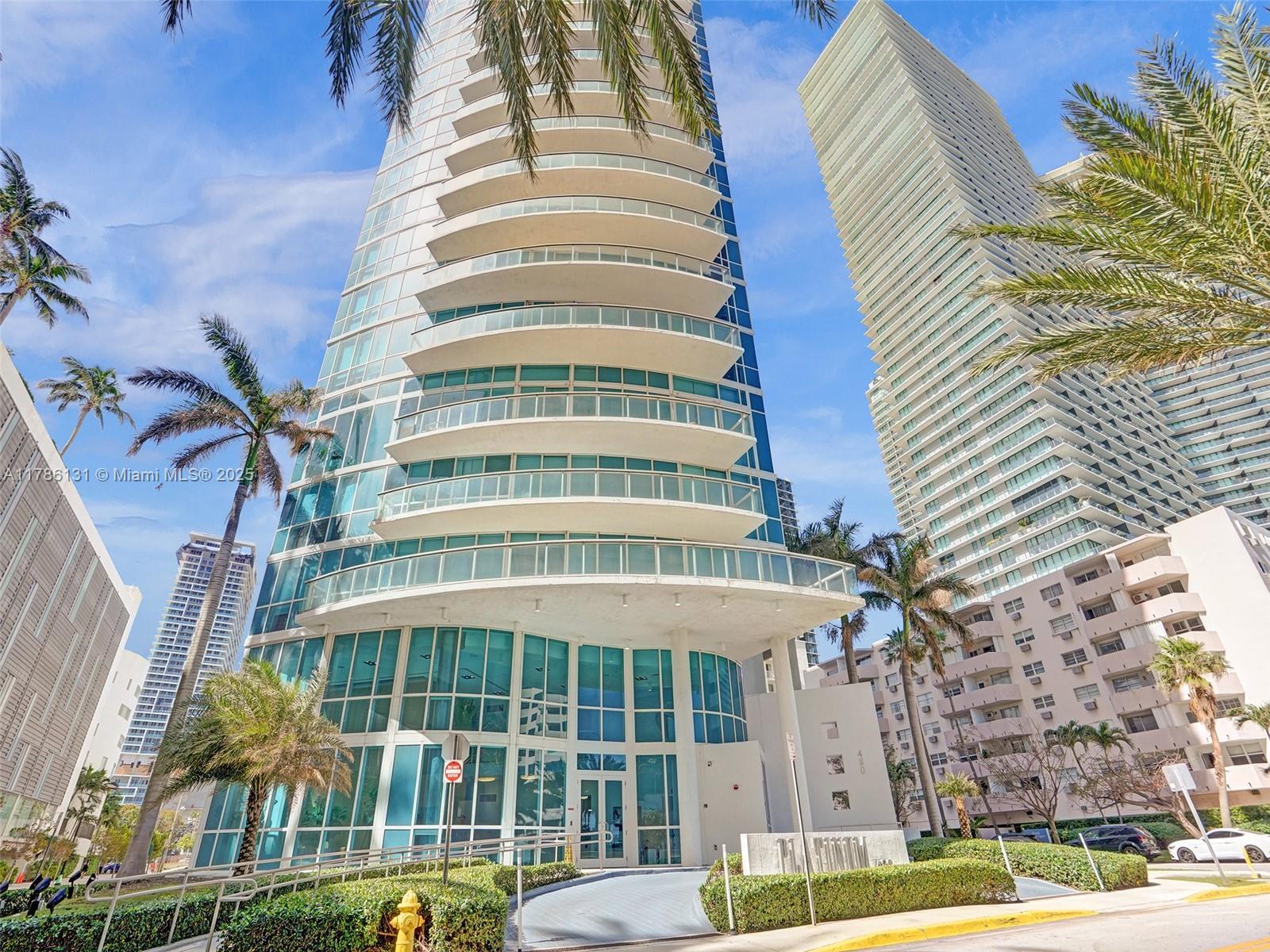 480 NE 30th St # 901