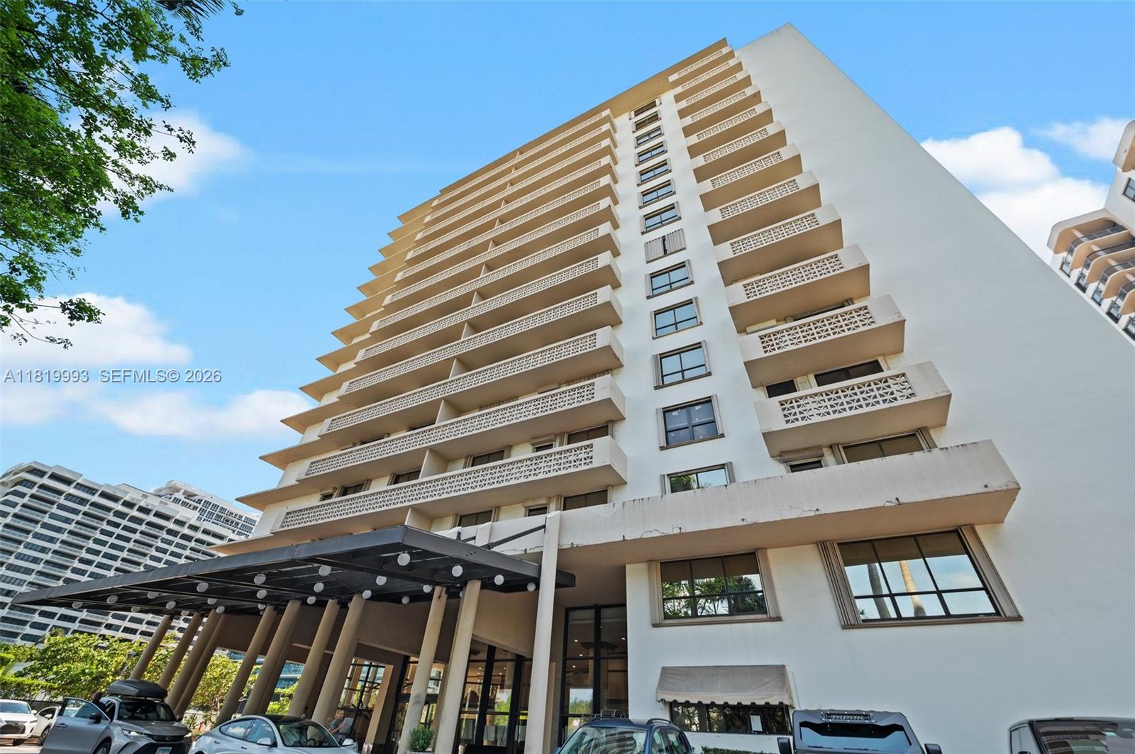 10185 Collins Ave # 1508