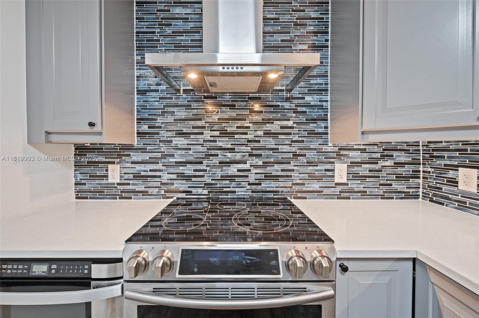 10185 Collins Ave # 1508