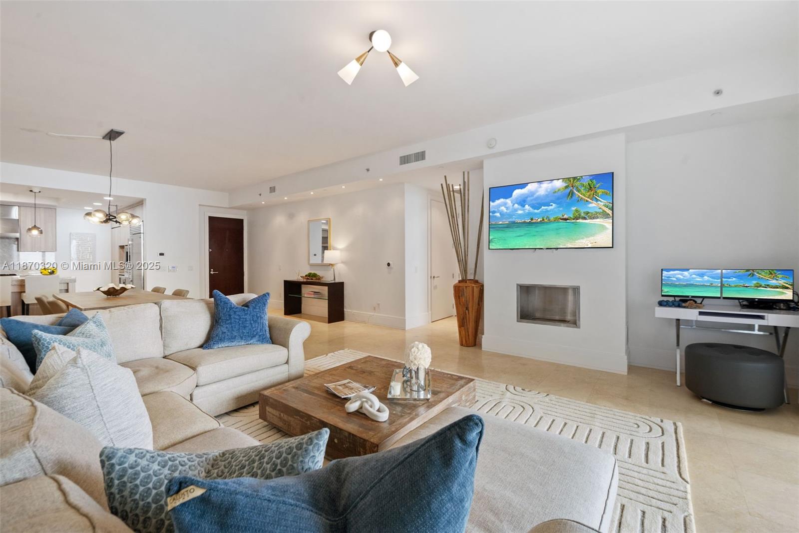 9705 Collins Ave # 1104N