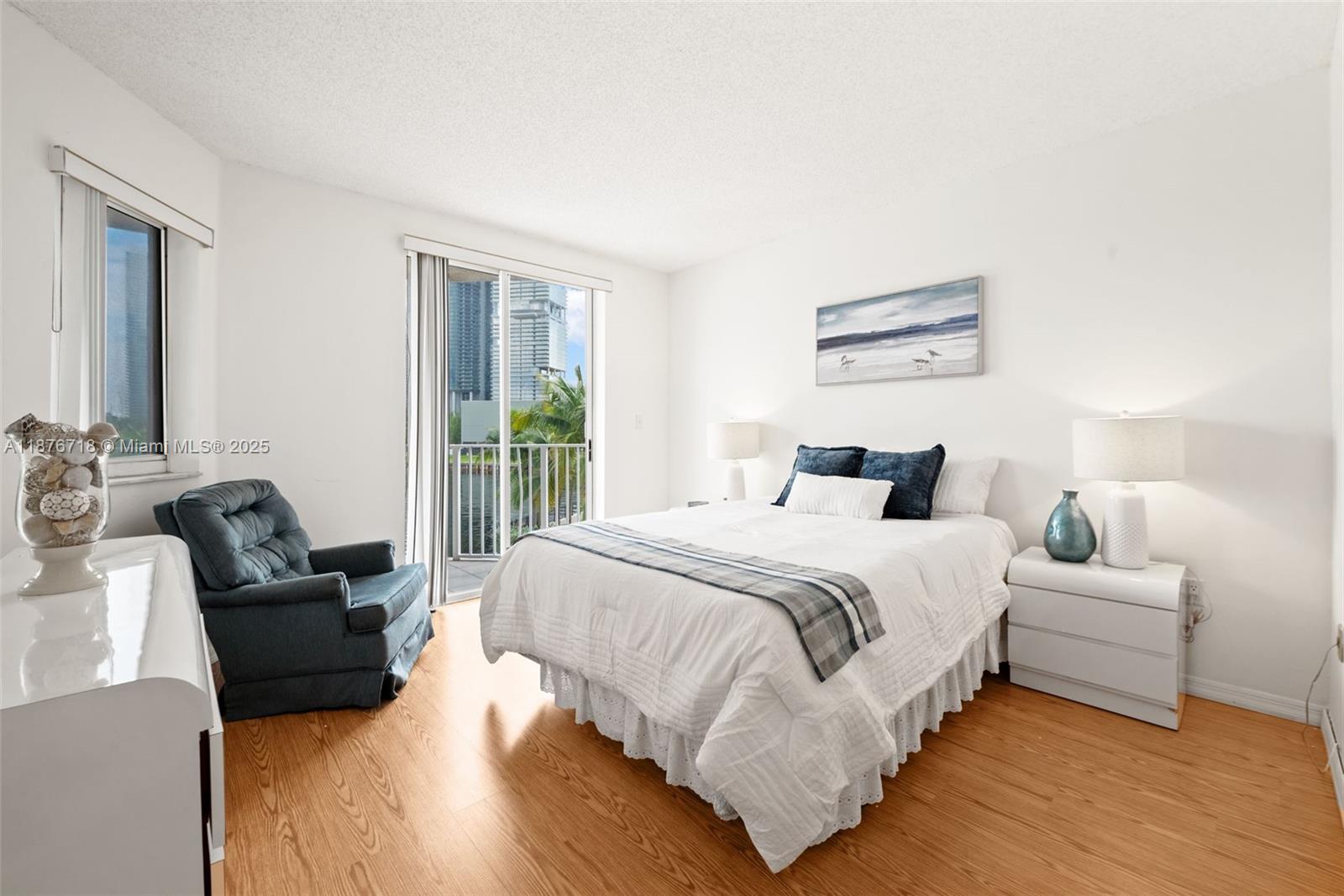 18260 N Bay Rd # 320