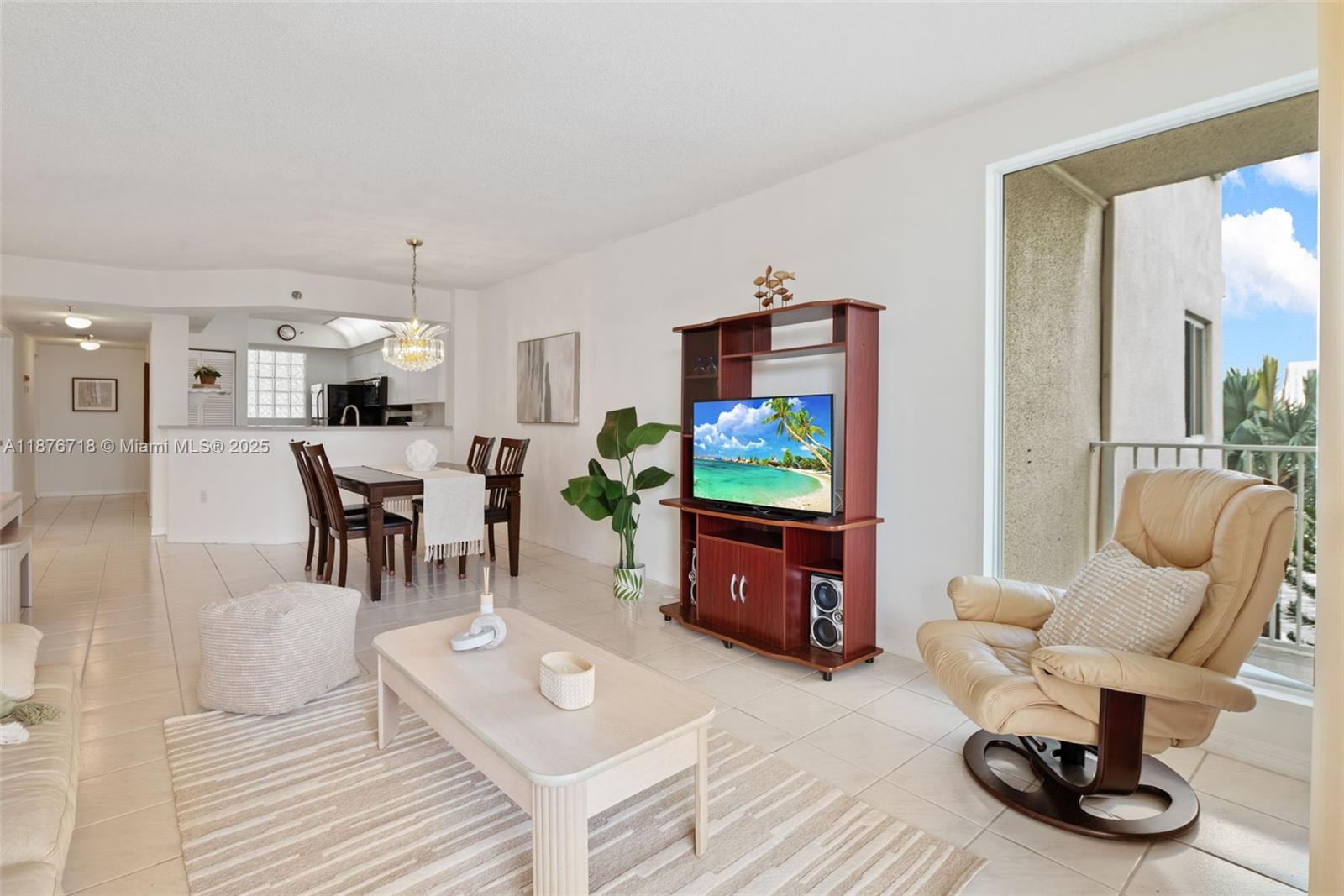 18260 N Bay Rd # 320