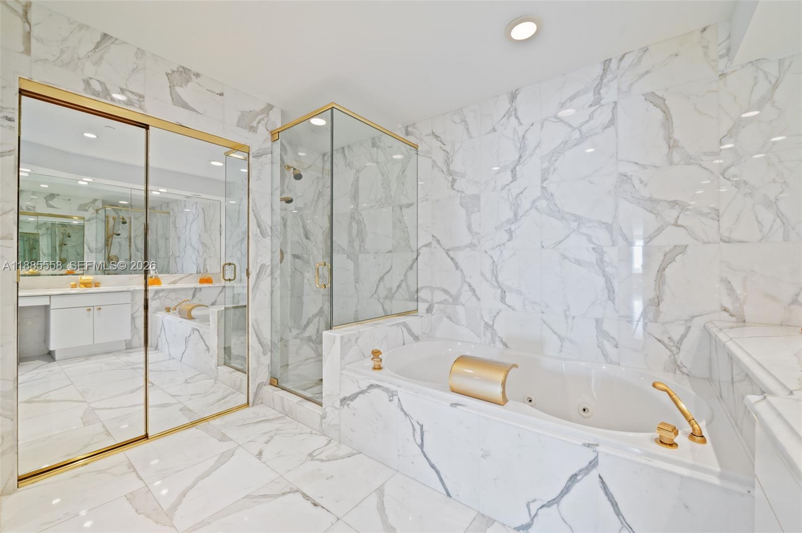 9601 Collins Ave # 1206