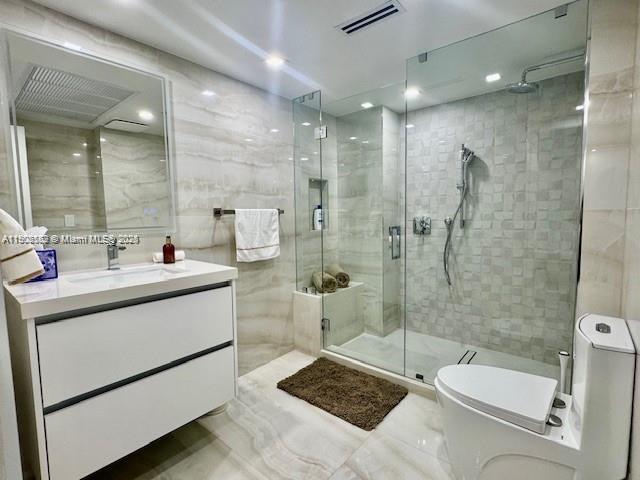 9801 Collins Ave # 14E