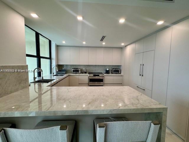 9801 Collins Ave # 14E