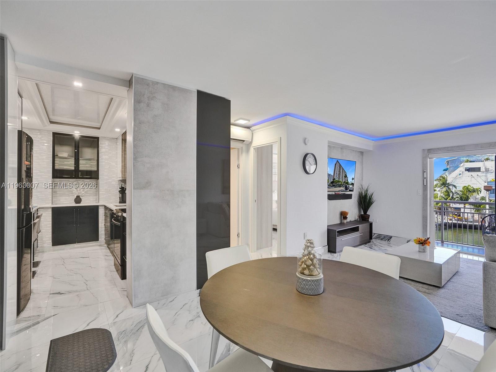 400 Kings Point Dr # 314