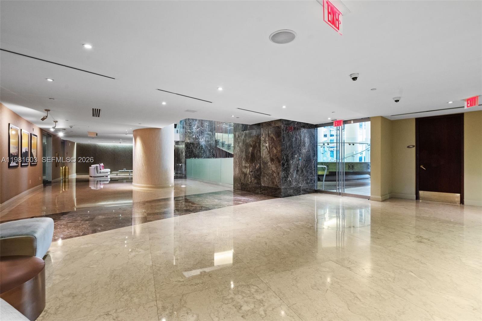 18101 Collins Ave # 1808