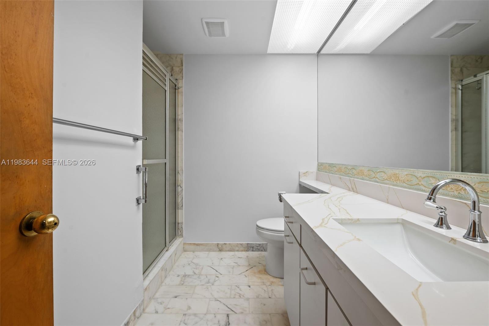 19500 Turnberry Way # 16C