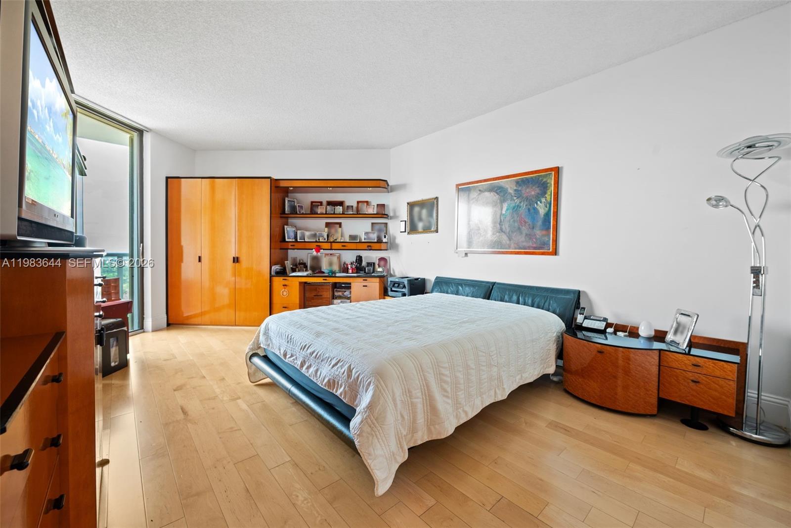 19500 Turnberry Way # 16C