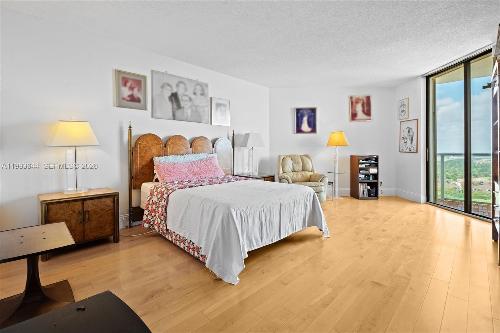 19500 Turnberry Way # 16C