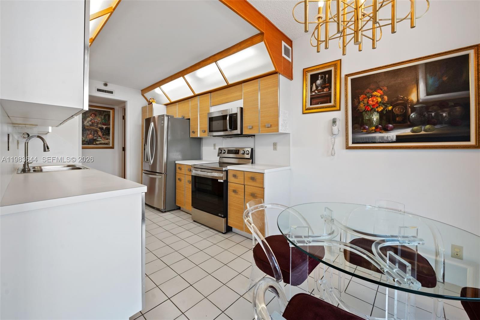 19500 Turnberry Way # 16C