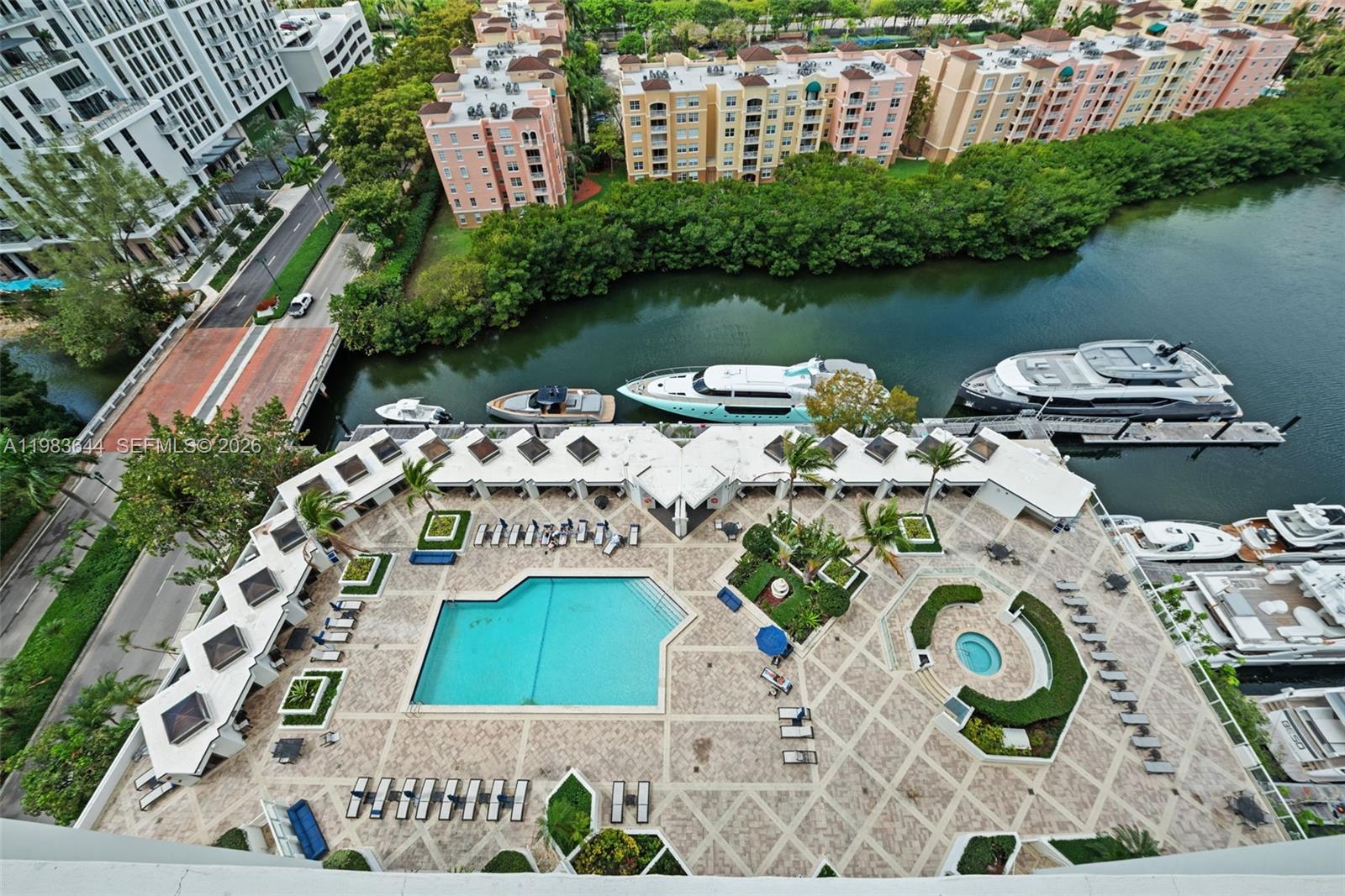 19500 Turnberry Way # 16C