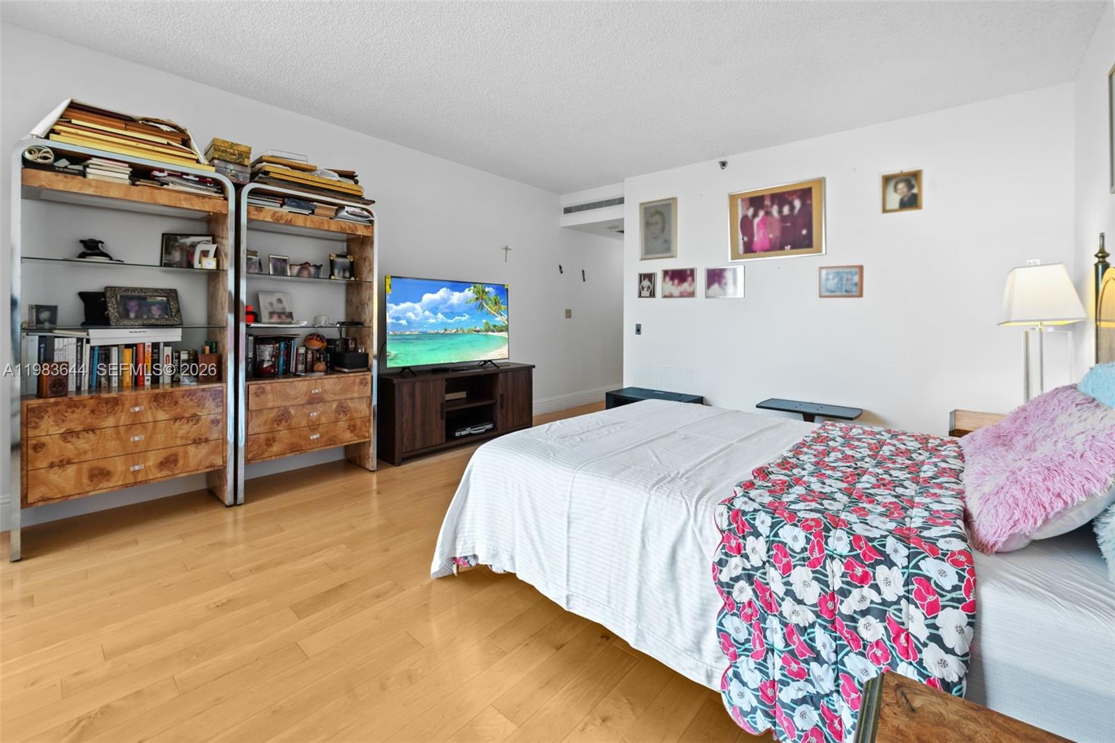 19500 Turnberry Way # 16C