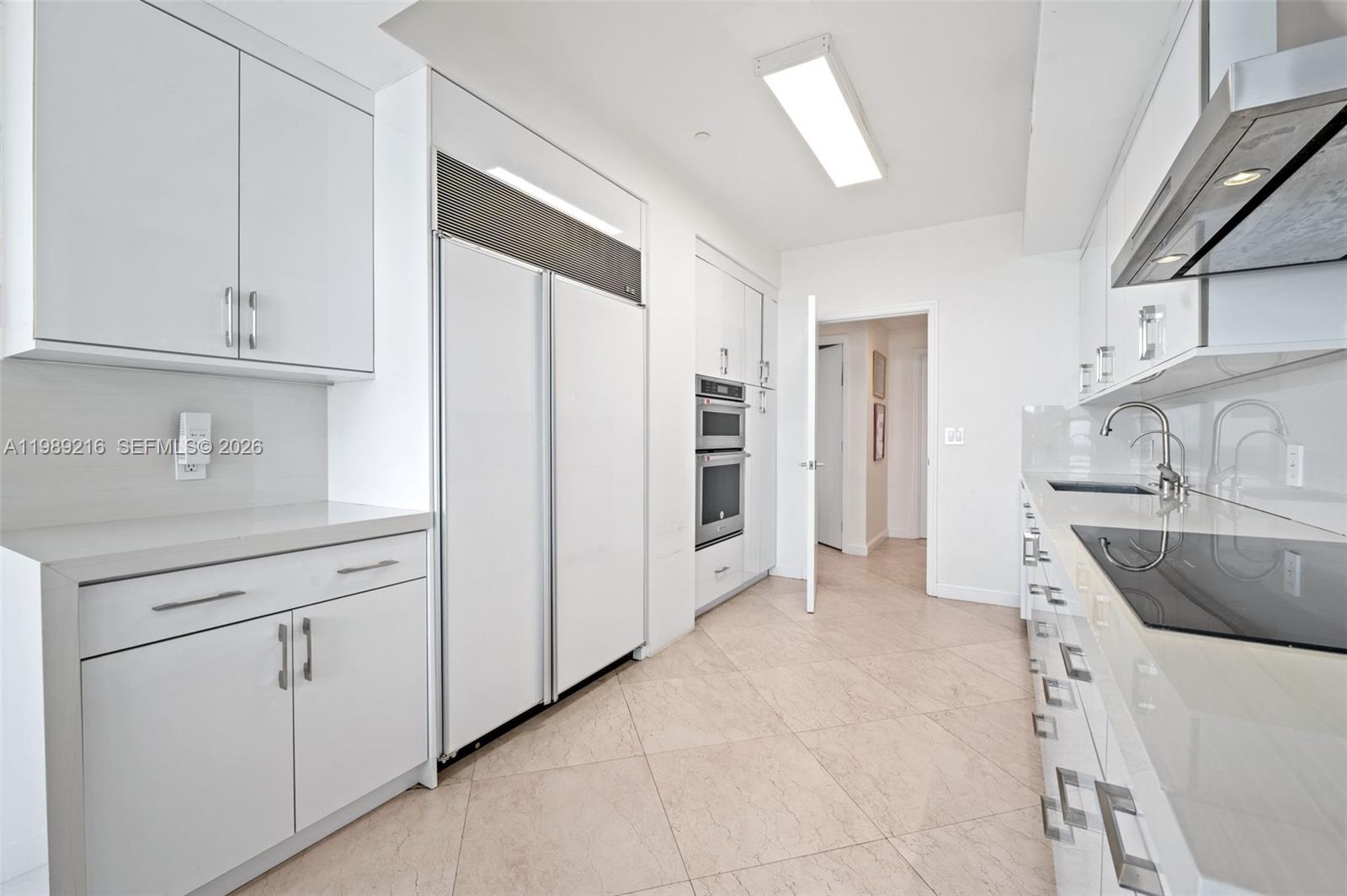 9601 Collins Ave # 1504