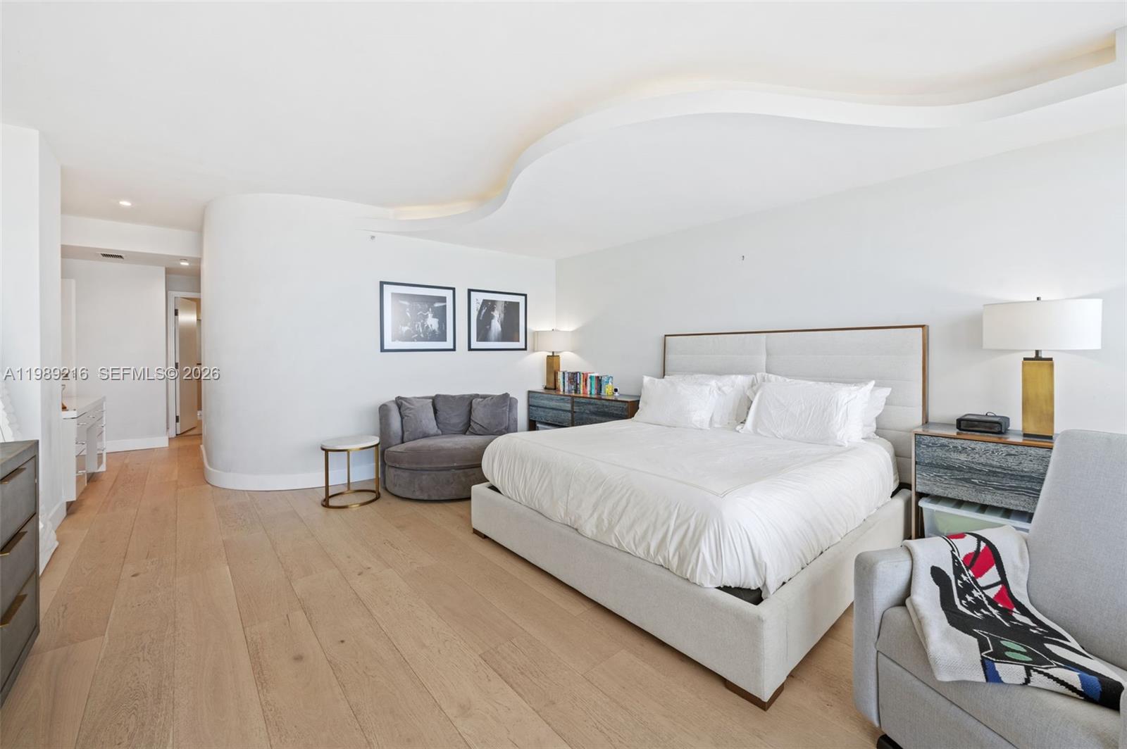 9601 Collins Ave # 1504