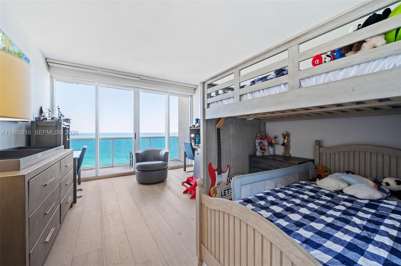 9601 Collins Ave # 1504