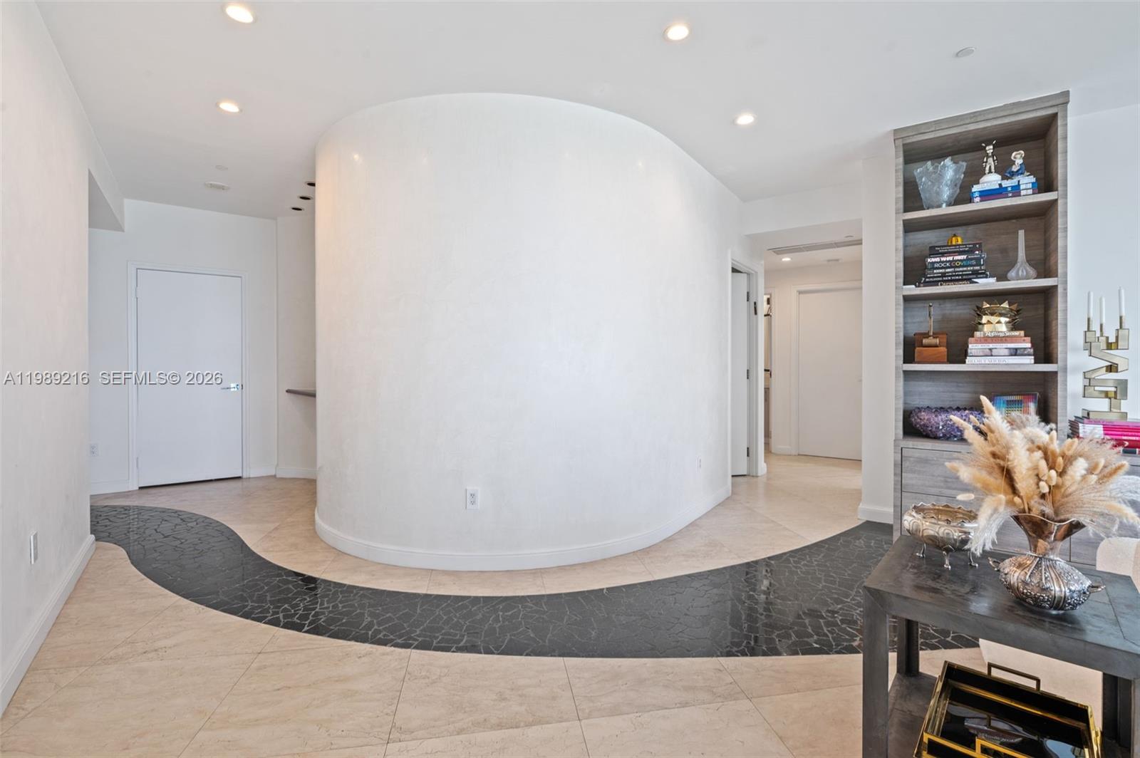 9601 Collins Ave # 1504